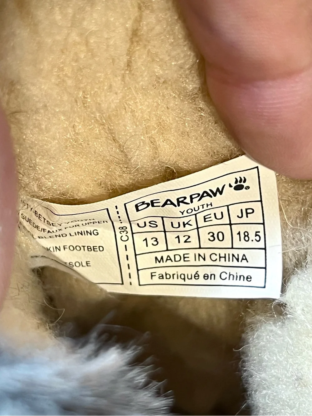 NWT BearPaw Kids Grey Sherpa Lined Suede Winter Boots Size 13